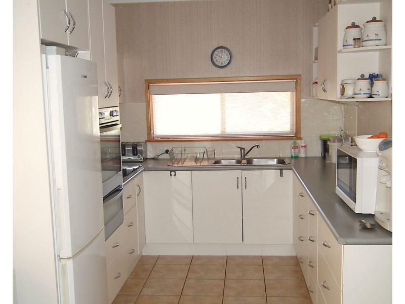 2/621 Olive Street, Albury NSW 2640