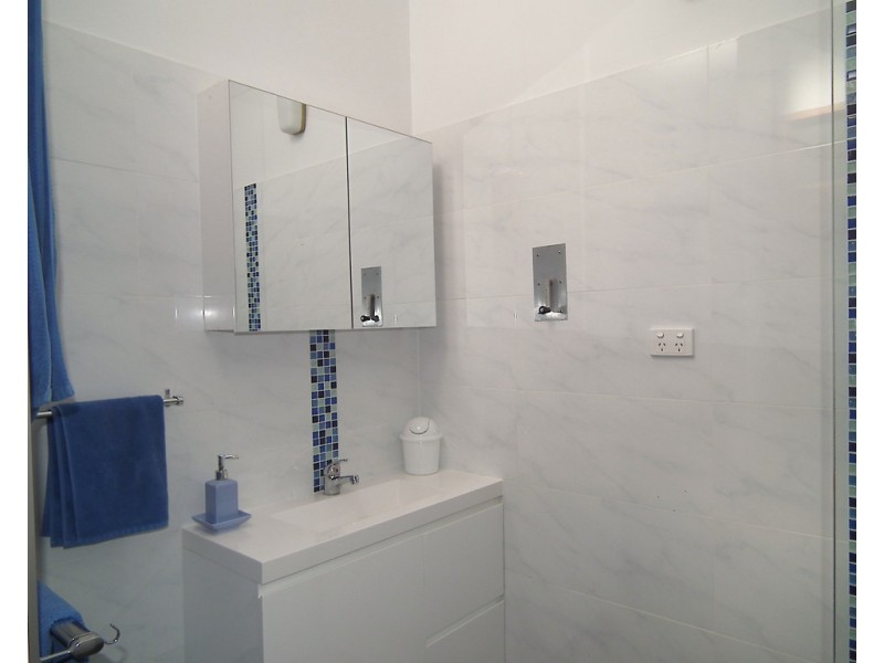 2/621 Olive Street, Albury NSW 2640