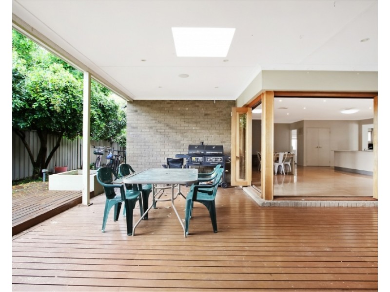 94 YARRALUMLA DRIVE, Wodonga VIC 3690