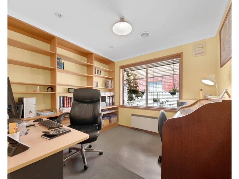 4 Brewer Drive, Wodonga VIC 3690