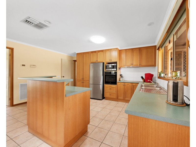 4 Brewer Drive, Wodonga VIC 3690