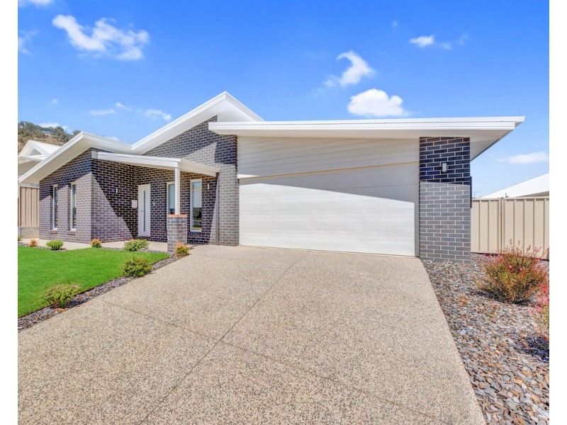 14 Keysor Way, Wodonga VIC 3690