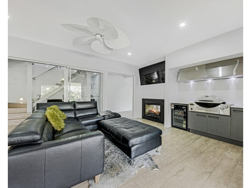 52 Clarendon Avenue, Wodonga VIC 3690