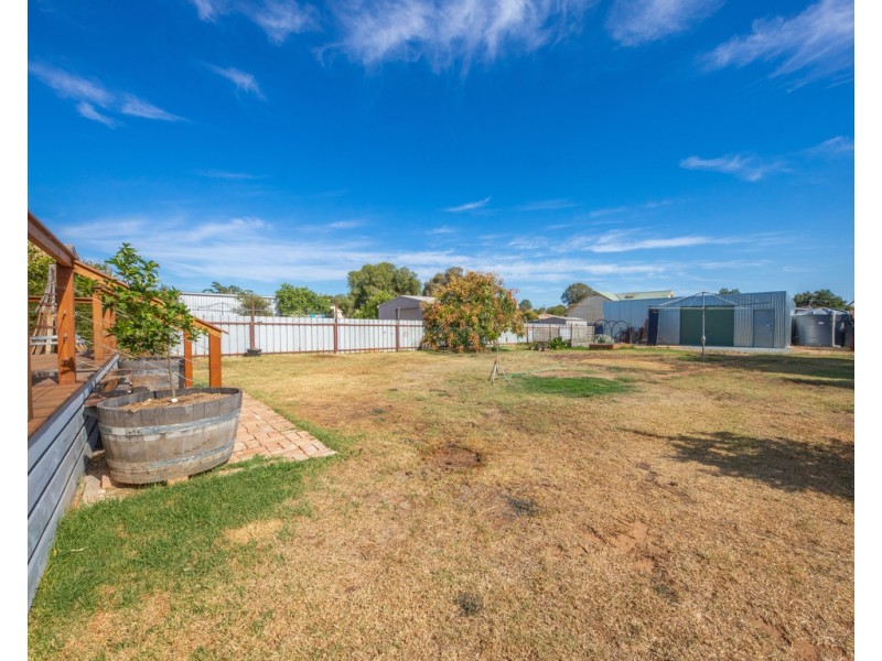 61 Ready Street, Rutherglen VIC 3685