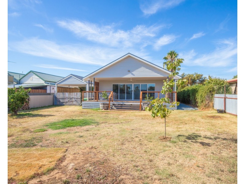 61 Ready Street, Rutherglen VIC 3685