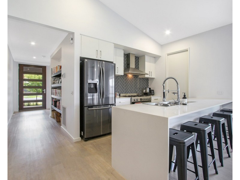 12 Sieben Street, Killara VIC 3691