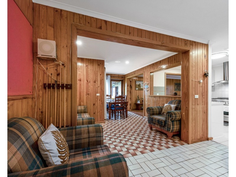 12 Robert Crescent, Wodonga VIC 3690