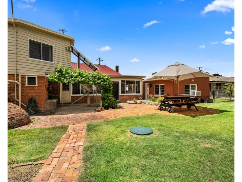 1 South Street, Culcairn NSW 2660