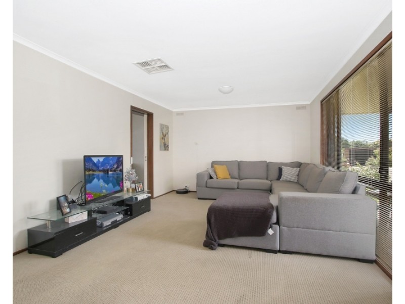 18 MARIE DRIVE, Wodonga VIC 3690