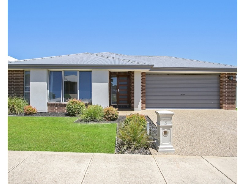 5 COVERDALE DRIVE, Wodonga VIC 3690
