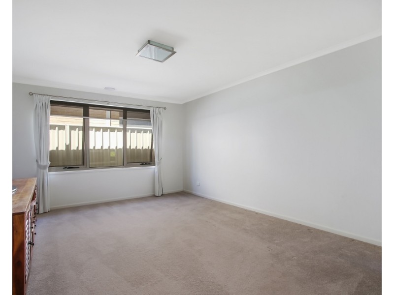 5 COVERDALE DRIVE, Wodonga VIC 3690