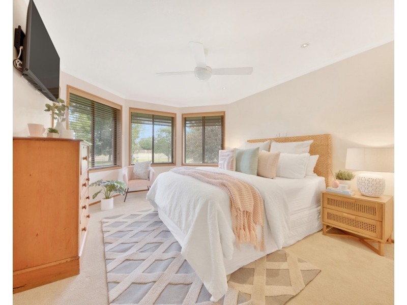 27-29 Russell Street, Howlong NSW 2643