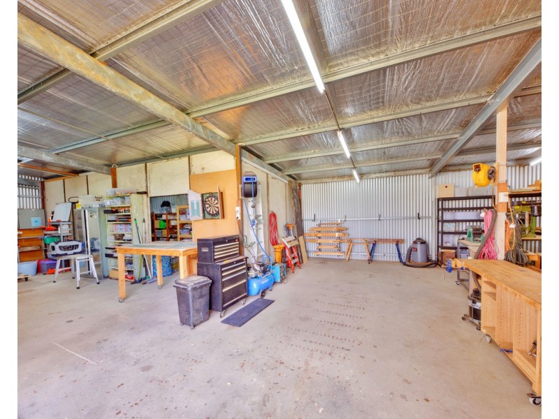 27-29 Russell Street, Howlong NSW 2643