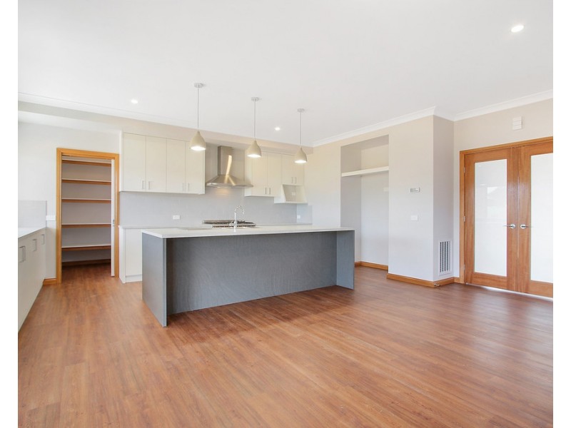 8 Clydesdale Road, Rutherglen VIC 3685