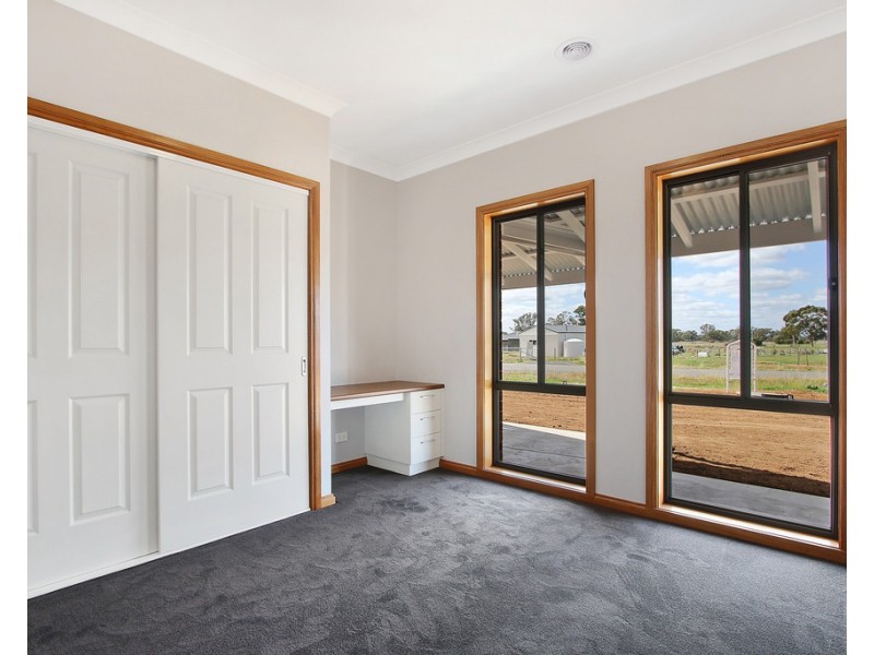 8 Clydesdale Road, Rutherglen VIC 3685