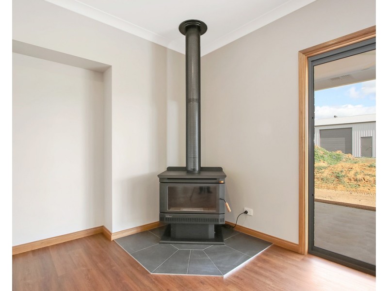 8 Clydesdale Road, Rutherglen VIC 3685