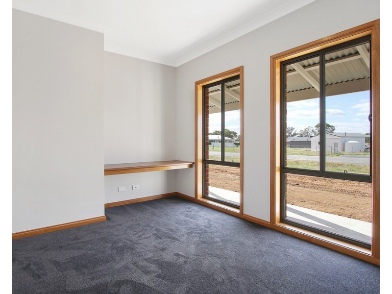 8 Clydesdale Road, Rutherglen VIC 3685