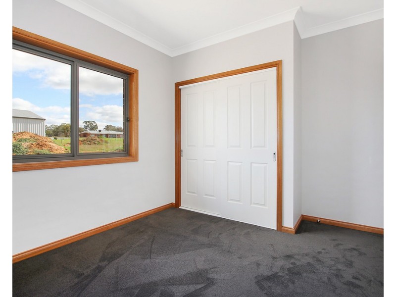 8 Clydesdale Road, Rutherglen VIC 3685