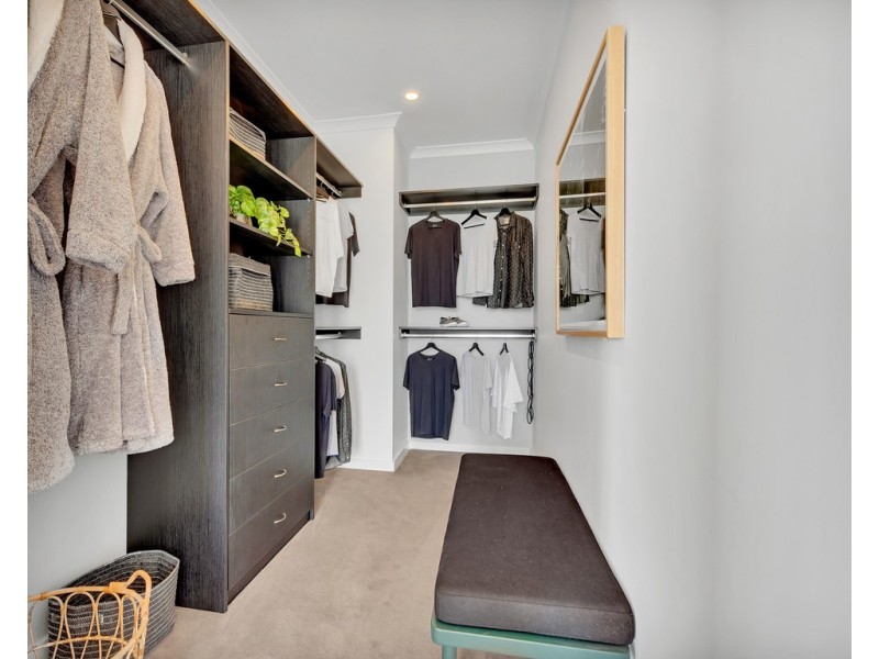 16 Woodbridge Street, Killara VIC 3691