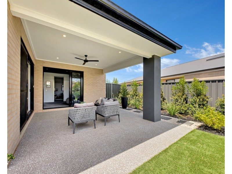 16 Woodbridge Street, Killara VIC 3691