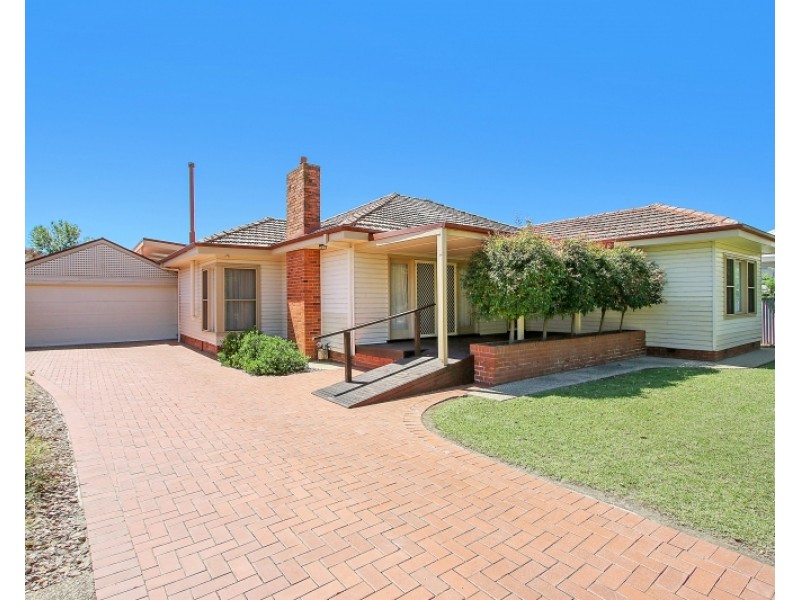 16 Thomas Mitchell Drive, Wodonga VIC 3690