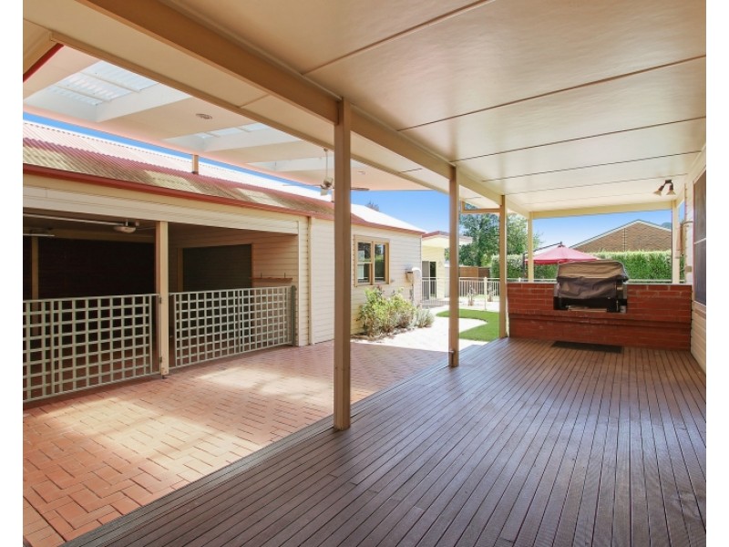 16 Thomas Mitchell Drive, Wodonga VIC 3690