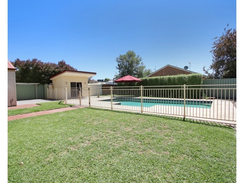 16 Thomas Mitchell Drive, Wodonga VIC 3690