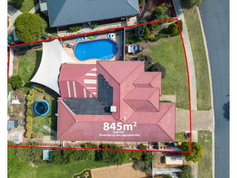 7 Falcon Circuit, Wodonga VIC 3690