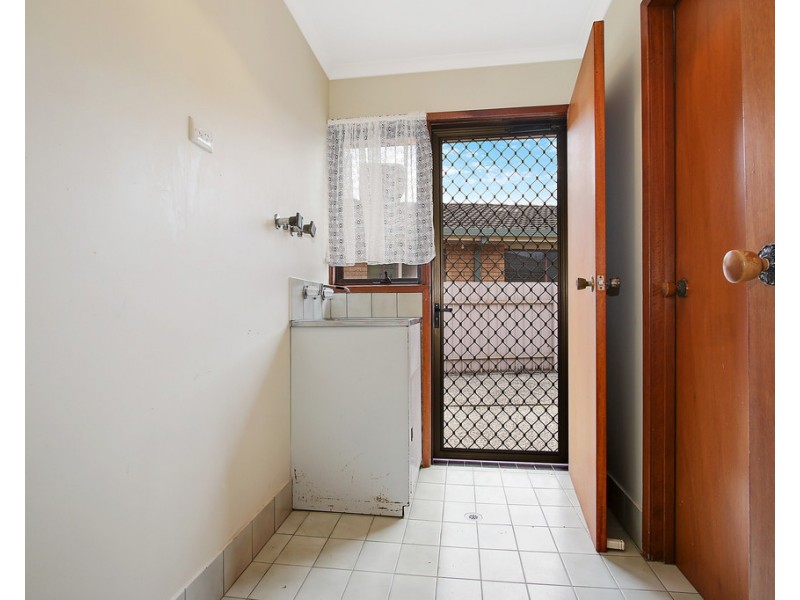 24 Villawood Court, Lavington NSW 2641