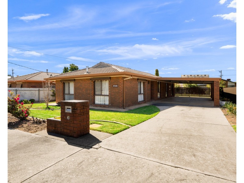 5 Garnet Circuit, Wodonga VIC 3690