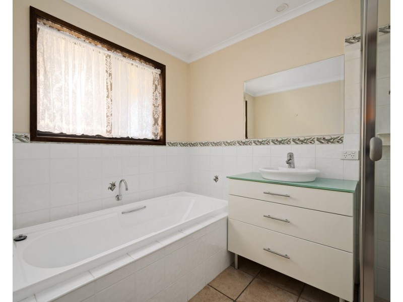 5 Garnet Circuit, Wodonga VIC 3690