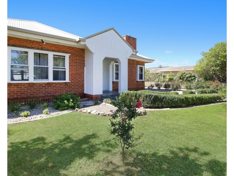 284A BEECHWORTH ROAD, Wodonga VIC 3690