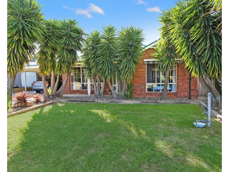 2 ALLAN PLACE, West Wodonga VIC 3690