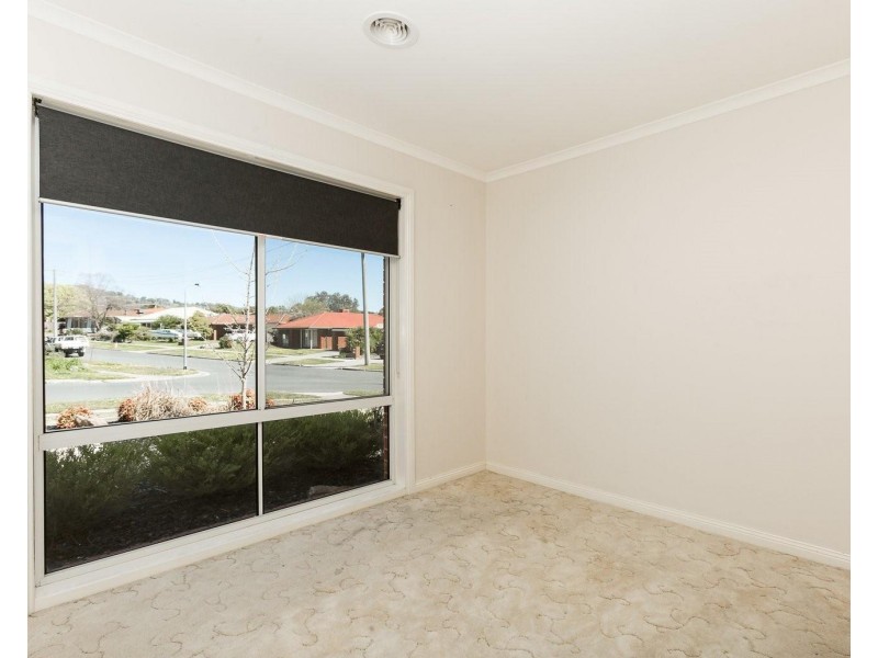 26 Ware Avenue, West Wodonga VIC 3690