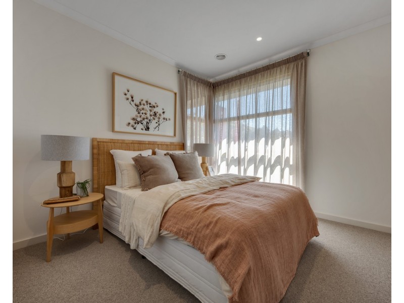 18 Woodbridge Street, Killara VIC 3691