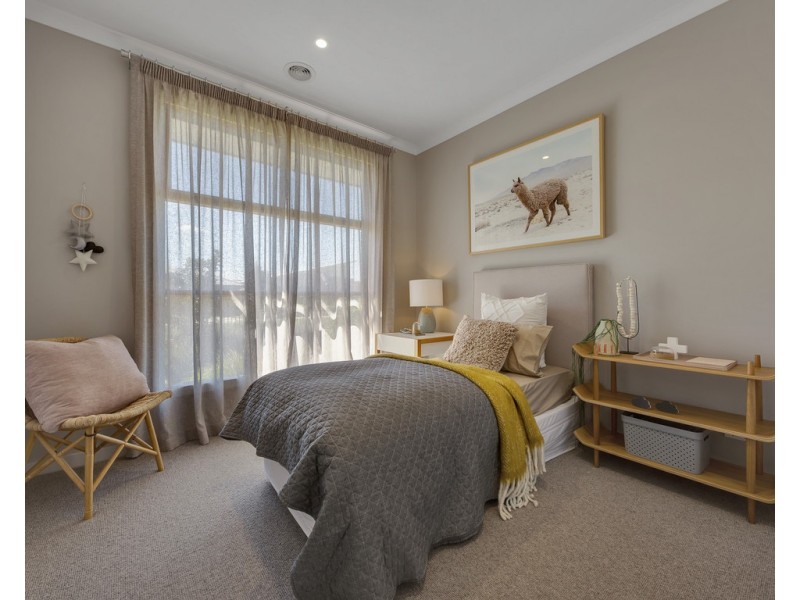 18 Woodbridge Street, Killara VIC 3691