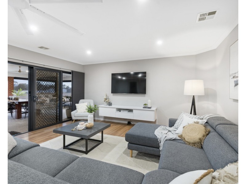 12 Leicester Street, Springdale Heights NSW 2641