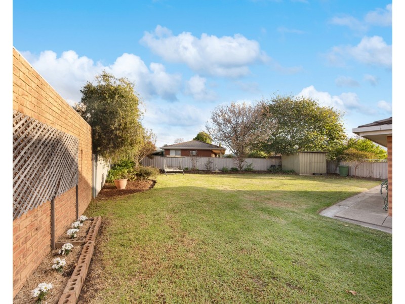 57 Mayfair Drive, Wodonga VIC 3690