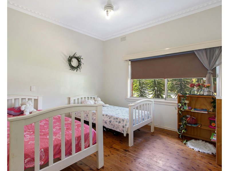 537 Webb Street, Lavington NSW 2641