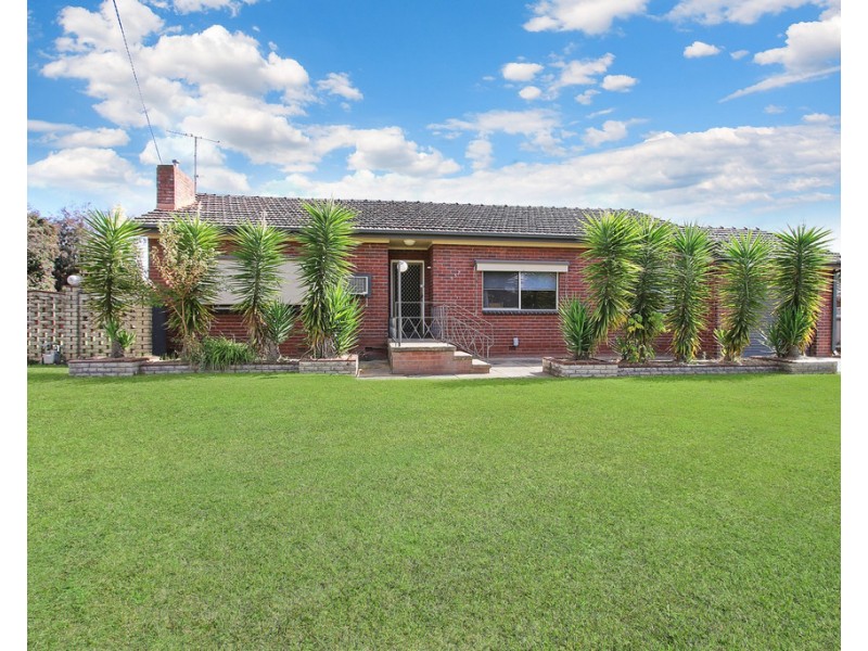 537 Webb Street, Lavington NSW 2641