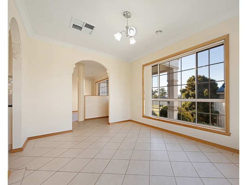 5 Medinah Court, Wodonga VIC 3690