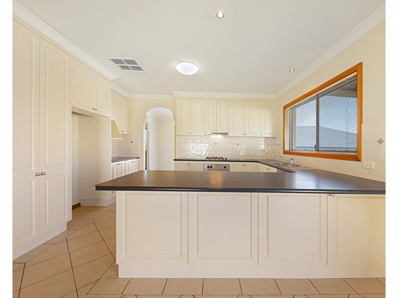 5 Medinah Court, Wodonga VIC 3690