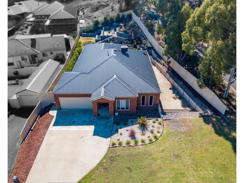 22 Donnington Drive, Wodonga VIC 3690