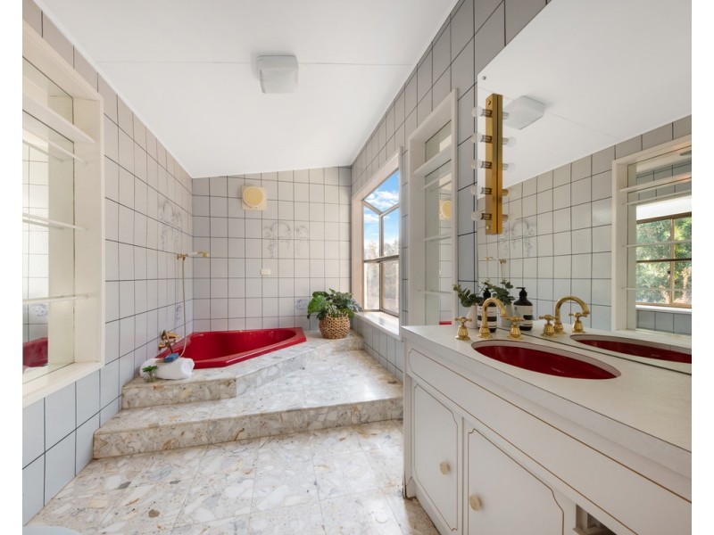 244 Castle Creek Road, Wodonga VIC 3690