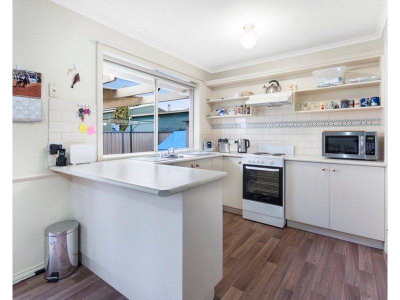 59 AZURE DRIVE, West Wodonga VIC 3690
