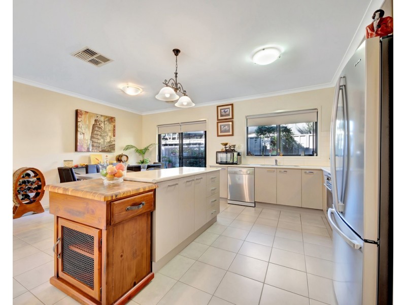 7 Garden Cove, Wodonga VIC 3690