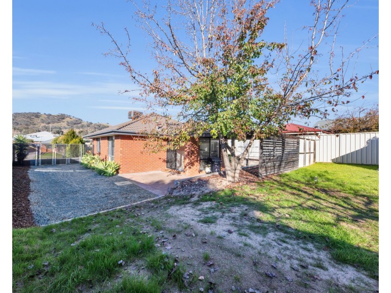 13 Pickering Place, Wodonga VIC 3690