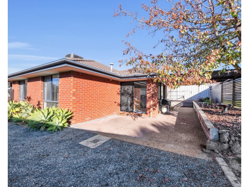 13 Pickering Place, Wodonga VIC 3690