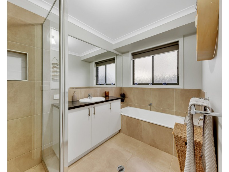 7 Thornbill Street, Thurgoona NSW 2640