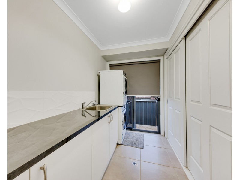 7 Thornbill Street, Thurgoona NSW 2640